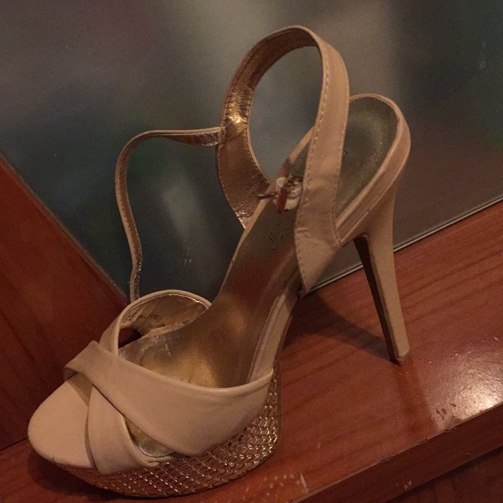 Nude heels - Picture 2 of 5